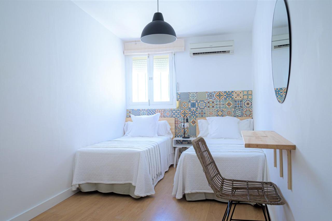 Hostal La Calzada Tarifa Buitenkant foto