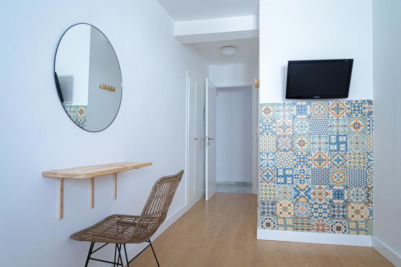 Hostal La Calzada Tarifa Buitenkant foto